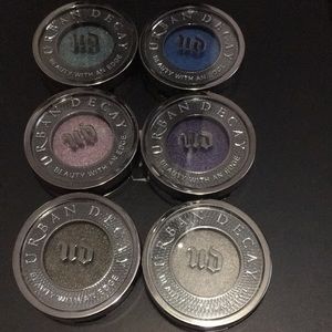 Urban Decay Makeup - NWOB Urban Decay Eyeshadow Bundle Urban Decay Makeup - NWOB Urban Decay Eyeshadow Bundle